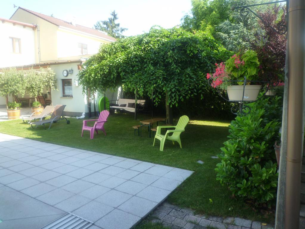 Gartenpension Prosl Wien Ngoại thất bức ảnh