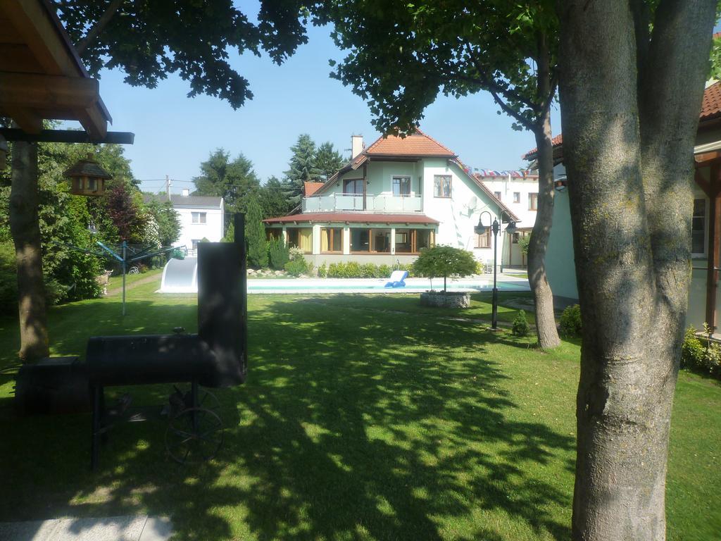 Gartenpension Prosl Wien Ngoại thất bức ảnh
