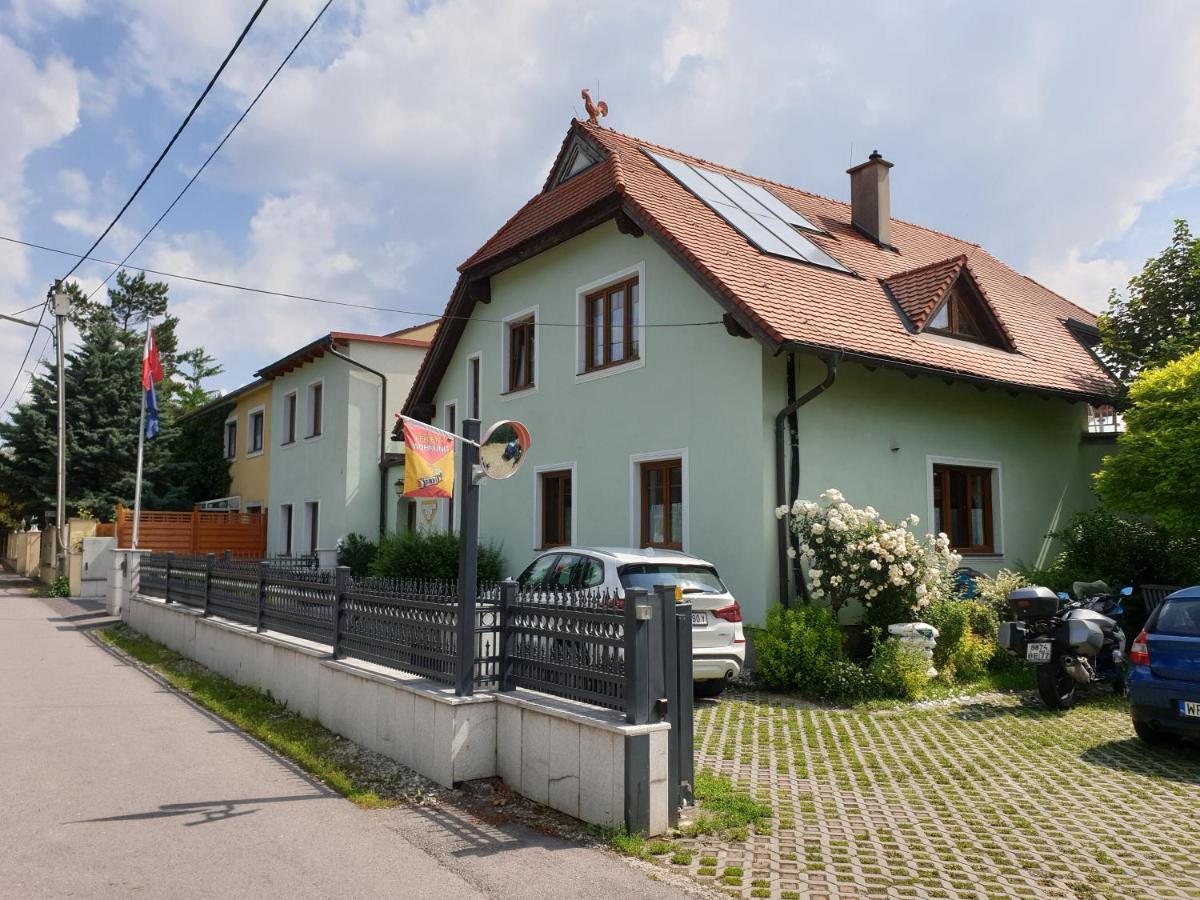 Gartenpension Prosl Wien Ngoại thất bức ảnh